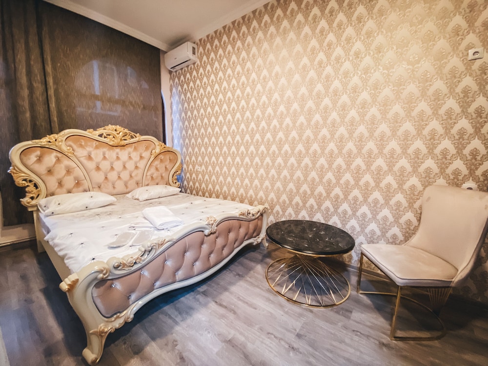 Old Yerevan Hotel