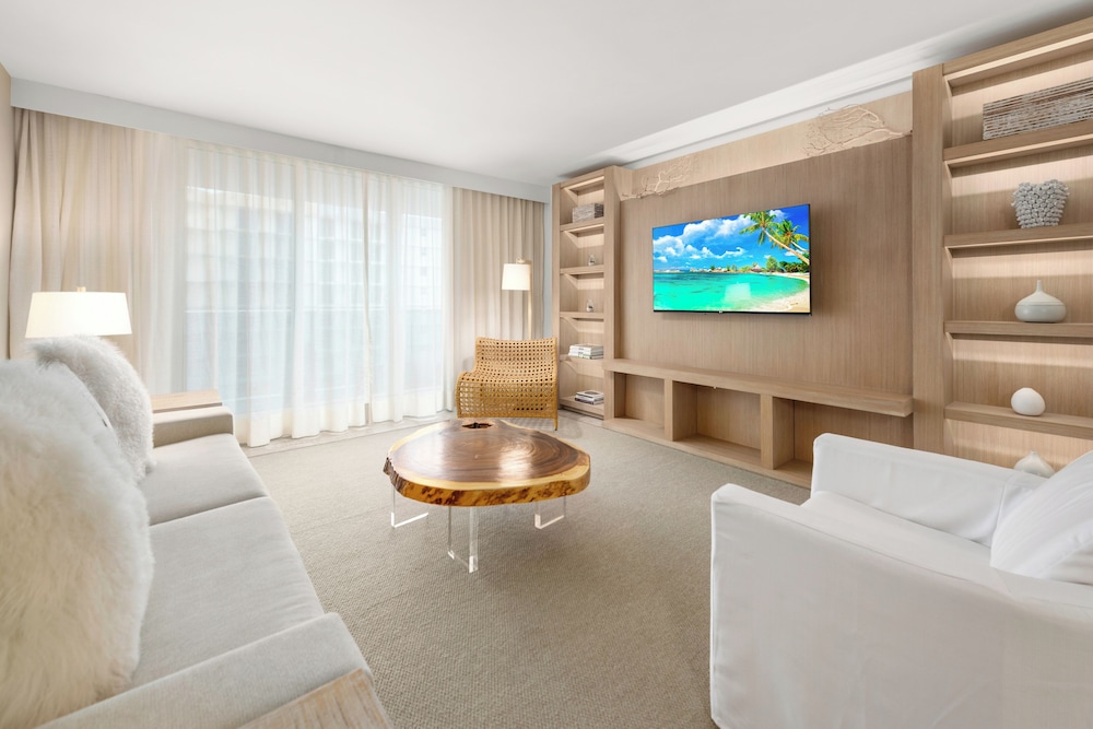 Luxury Vacation Rentals at 1 Hotel & Homes by LRMB