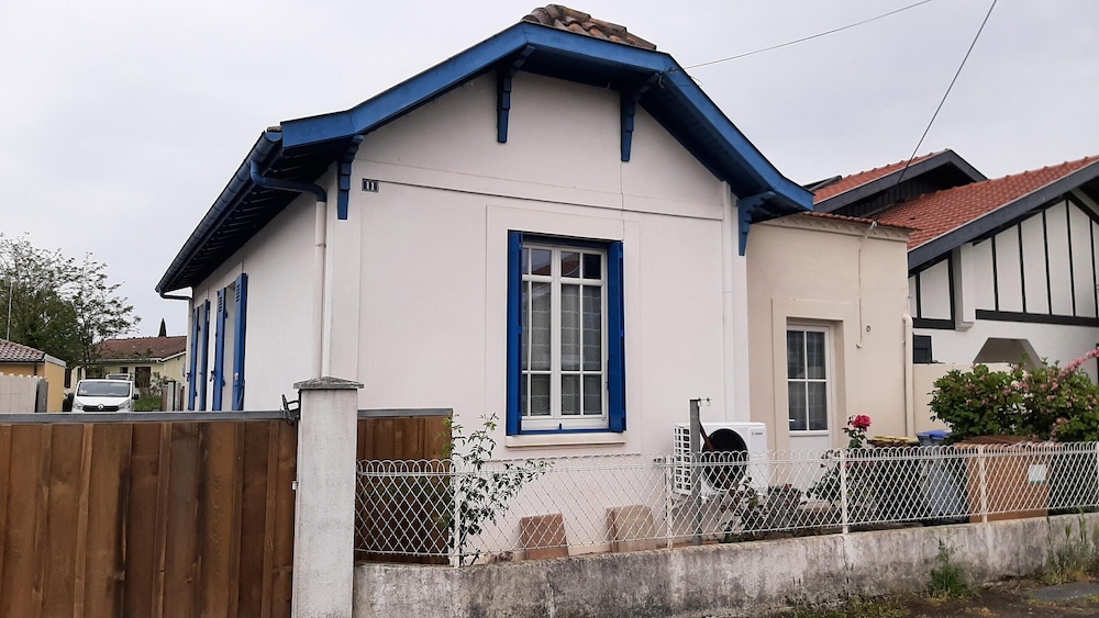 Holiday Home in La Teste Near Arcachon Beach