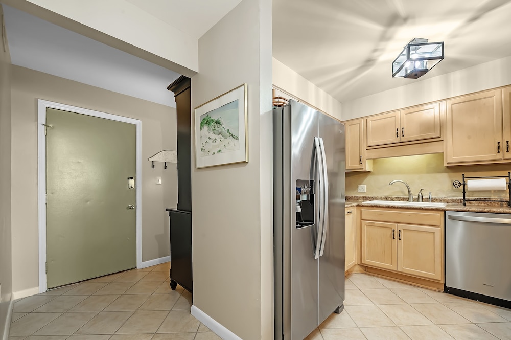 Compass Point 508