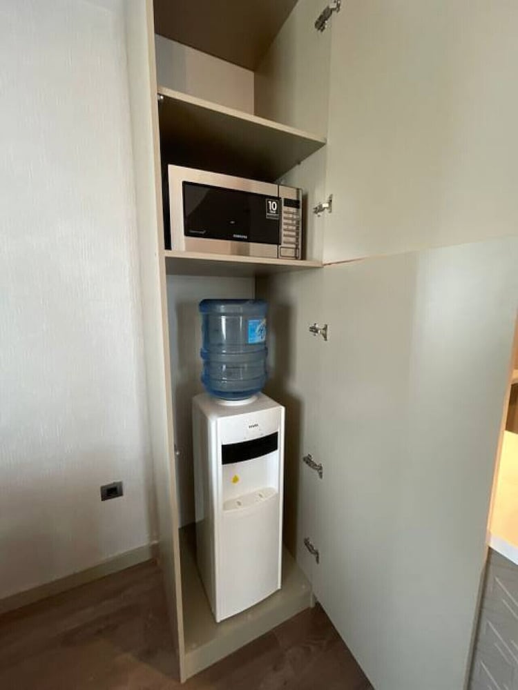 Brand-new 2 1 Apartment-near Mall of Istanbul