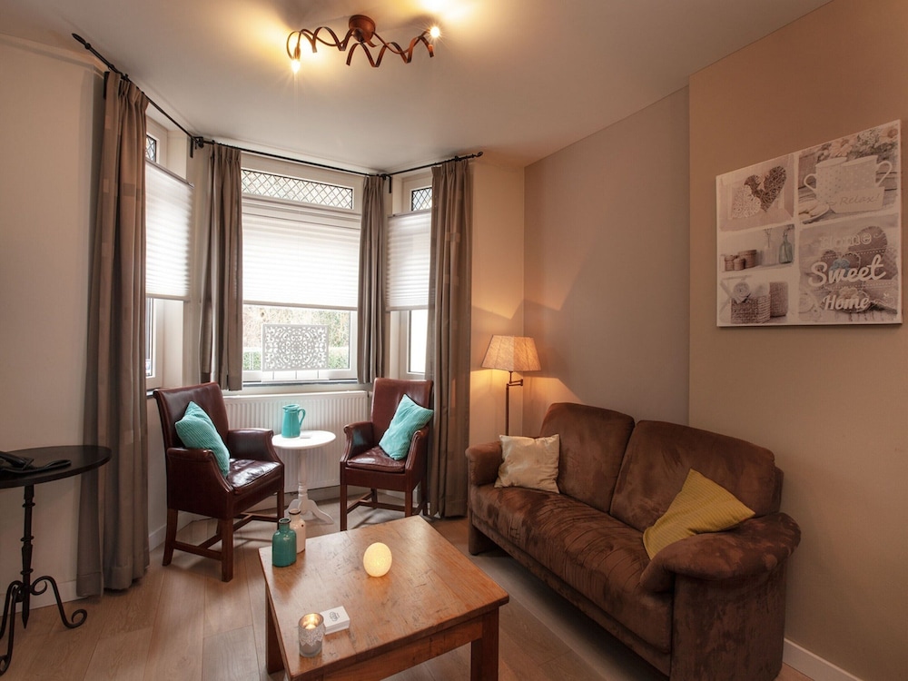 Ground Floor Romantic Apt in Valkenburg