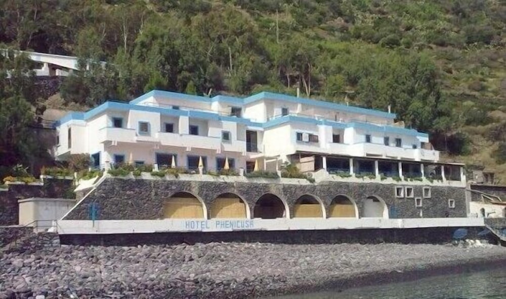 Hotel Phenicusa - Image 1