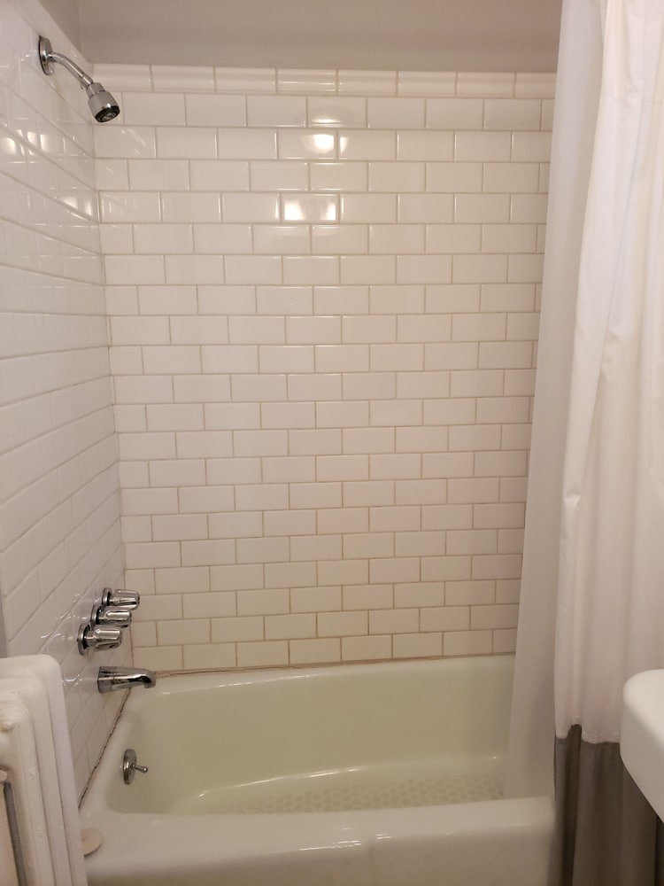 Kingston Vacations - The Wiltwyck - Property Image 23