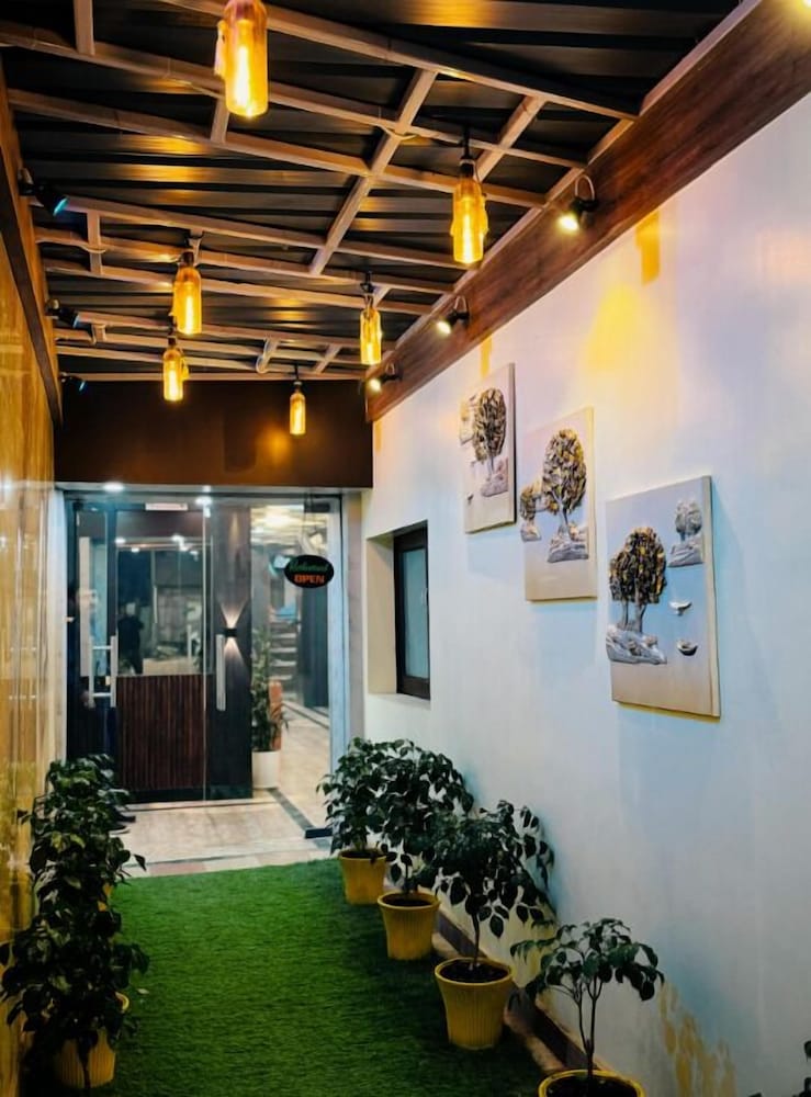 Hotel Himalaya Agartala
