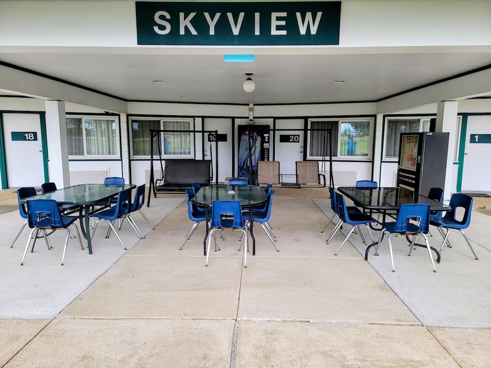 Skyview Motel - Property Image 28