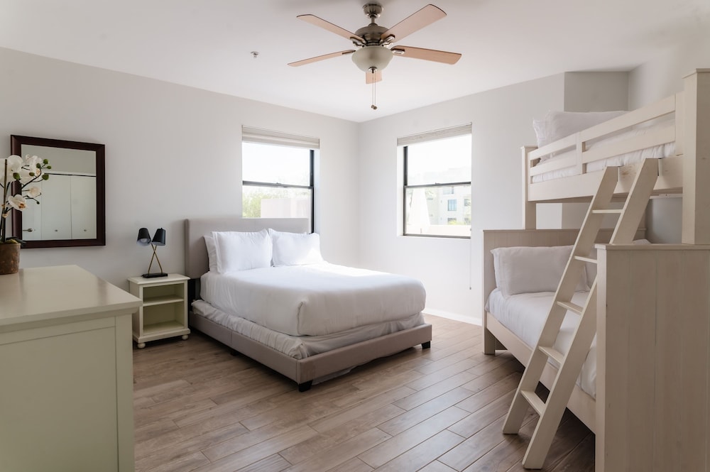 Ivory II By Avantstay Gorgeous Spacious Home w Views Close To Old Town