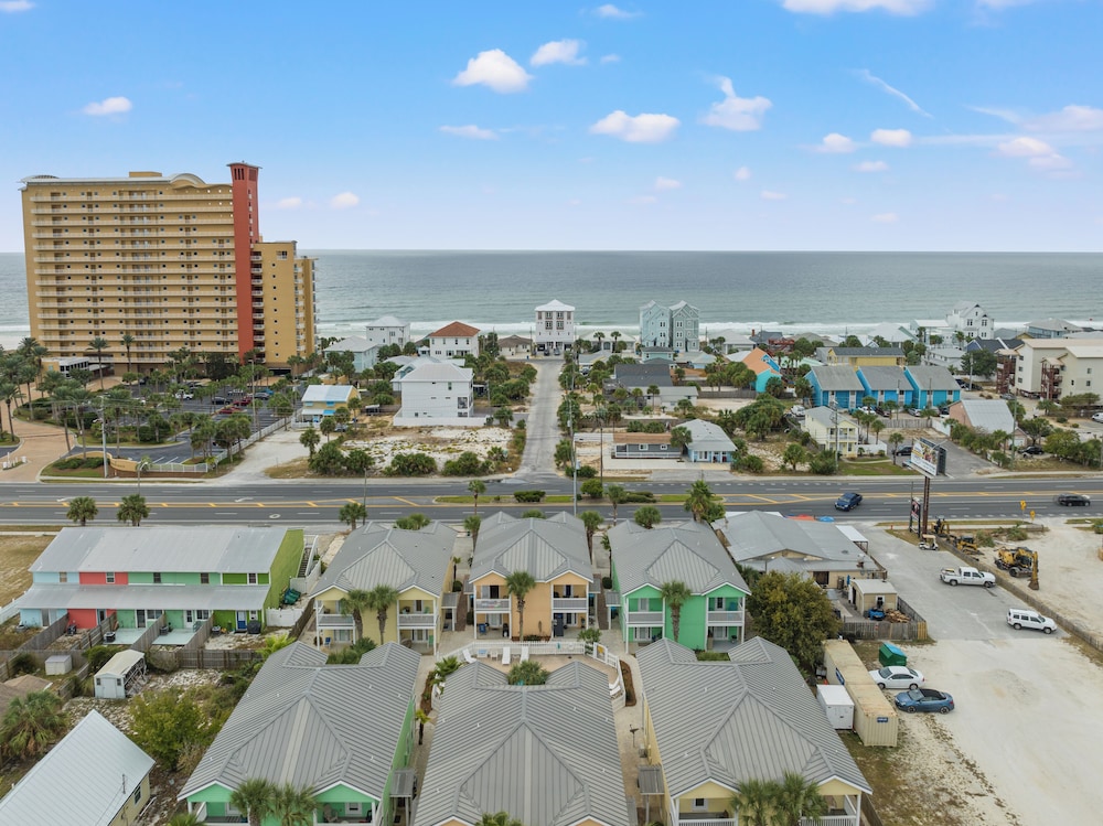 Sago by the Sea: 2-bed, 2.5-bath Retreat Steps From the Beach, Sleeps 7!