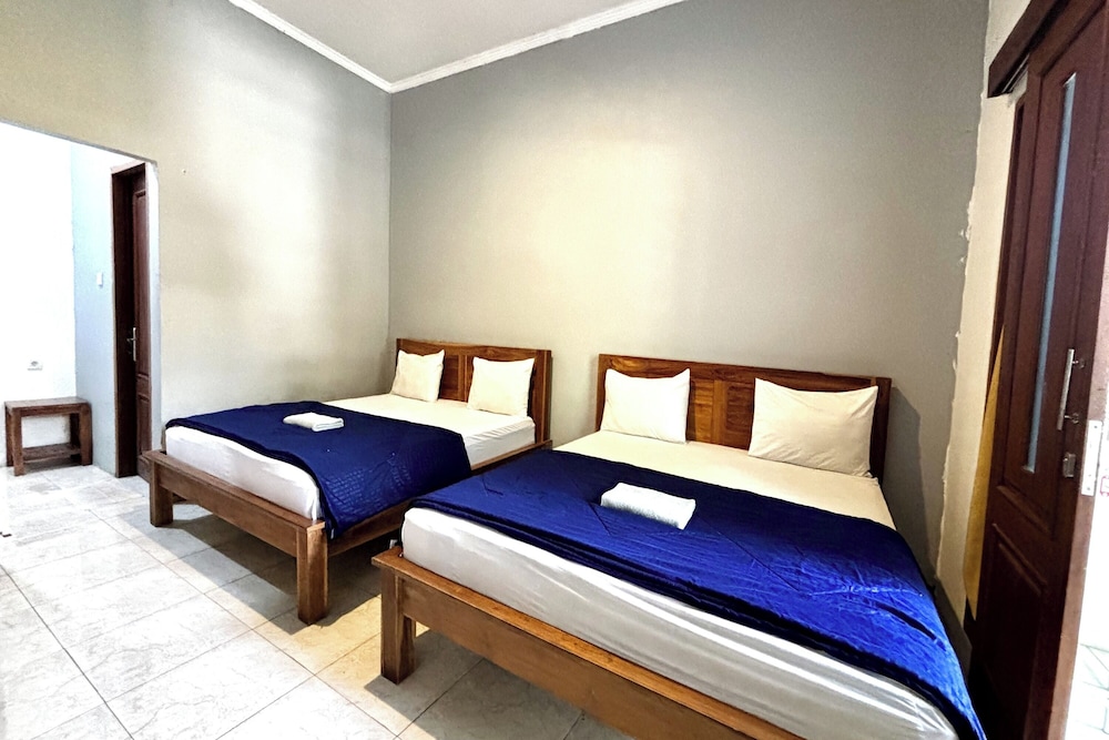 Ketapang Guesthouse Echo Beach Canggu - Image 4