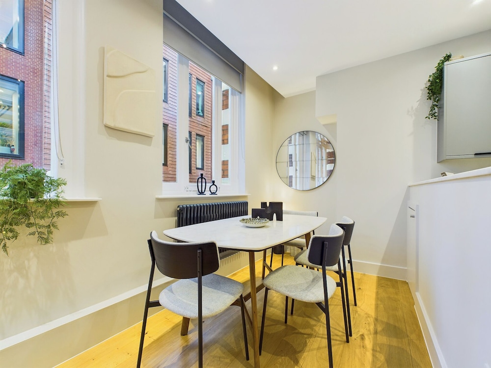 Be London - Piccadilly Circus Residences