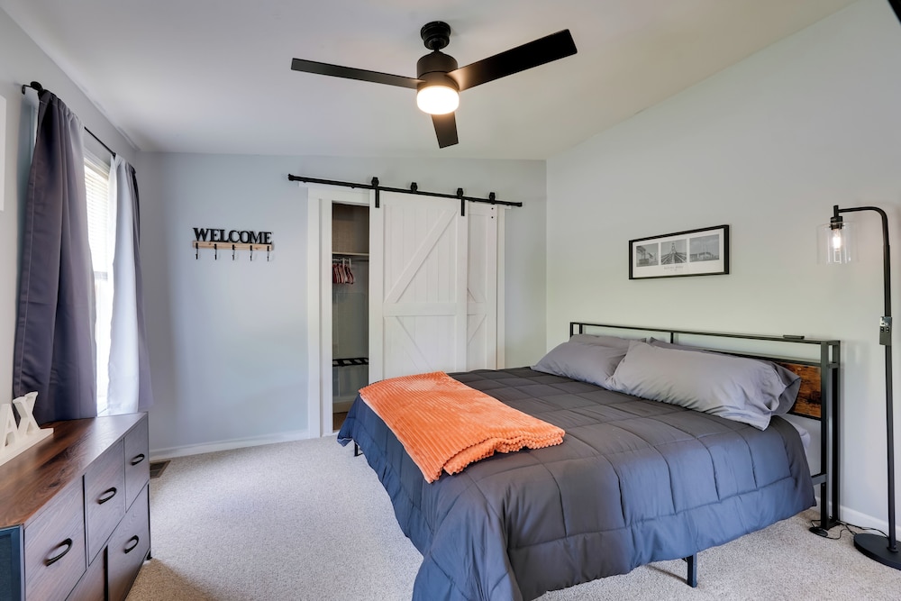 Lakefront Getaway w/ Dock & Yard in Reading!
