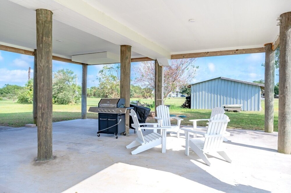 Blue Lagoon 3 Bedroom Home