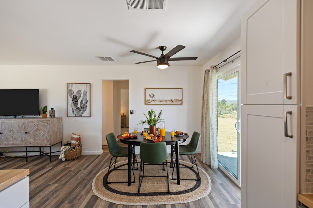 Dune Rise by Avantstay Chic Oasis w Patio