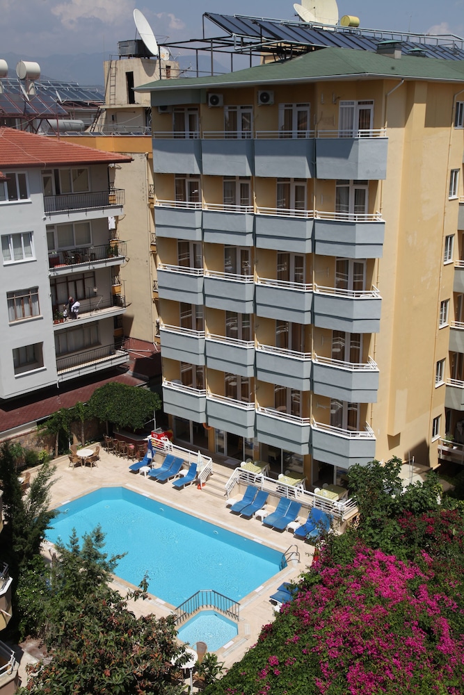 Hotel Alin Hotel - Image 1