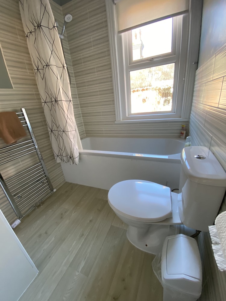 Inglewood Guesthouse
