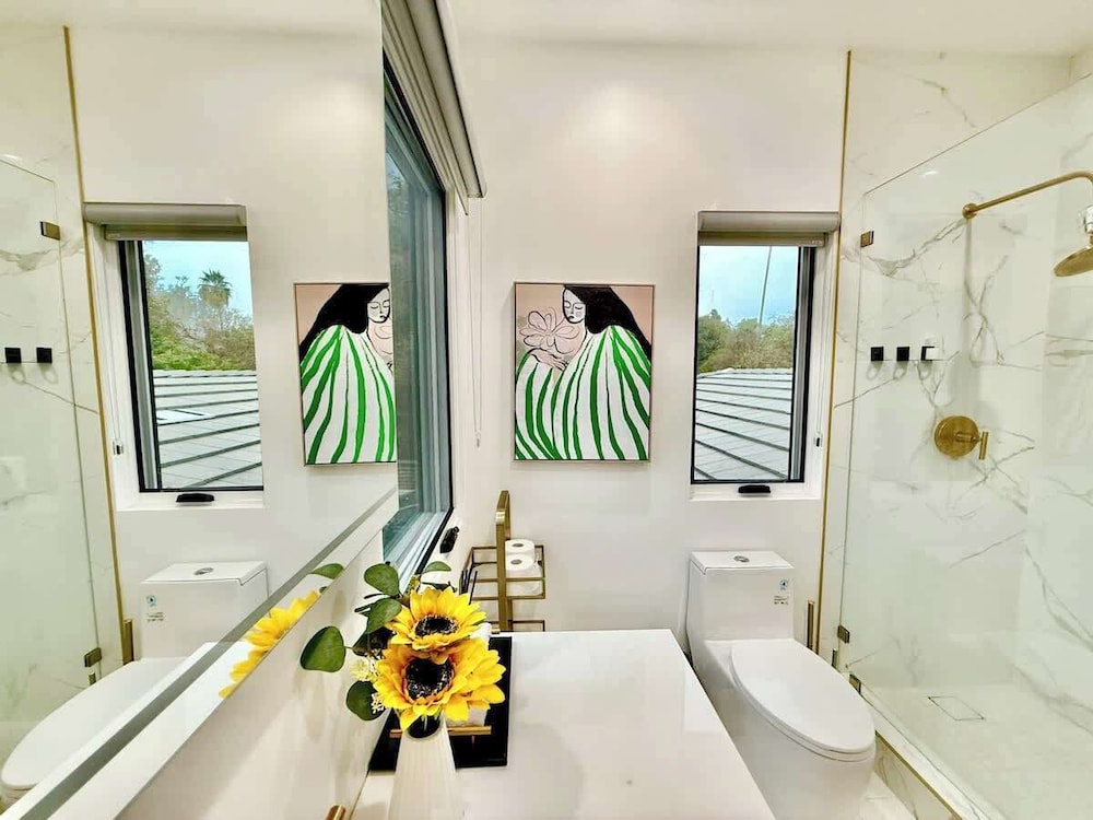 @ Marbella Lane - Enchanted Garden & Pool Hideaway