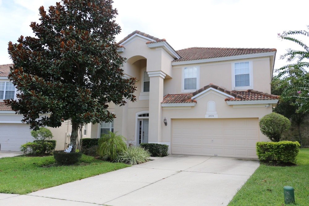 6BR 4BA Home in Windsor Hills by CV-2534 - Image 1