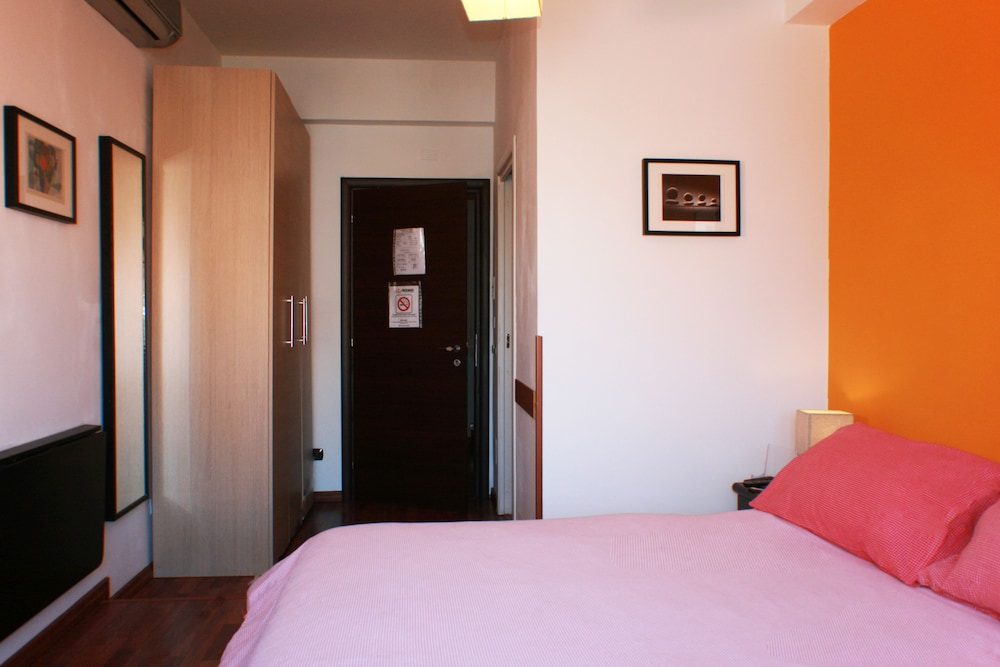 LT Rooms