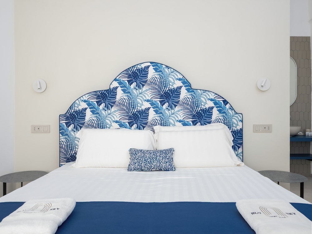 Blue Sky Luxury Palace