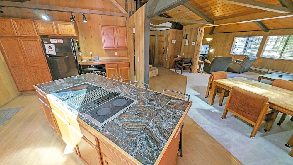 Bobcat 7 2 Bedroom Home