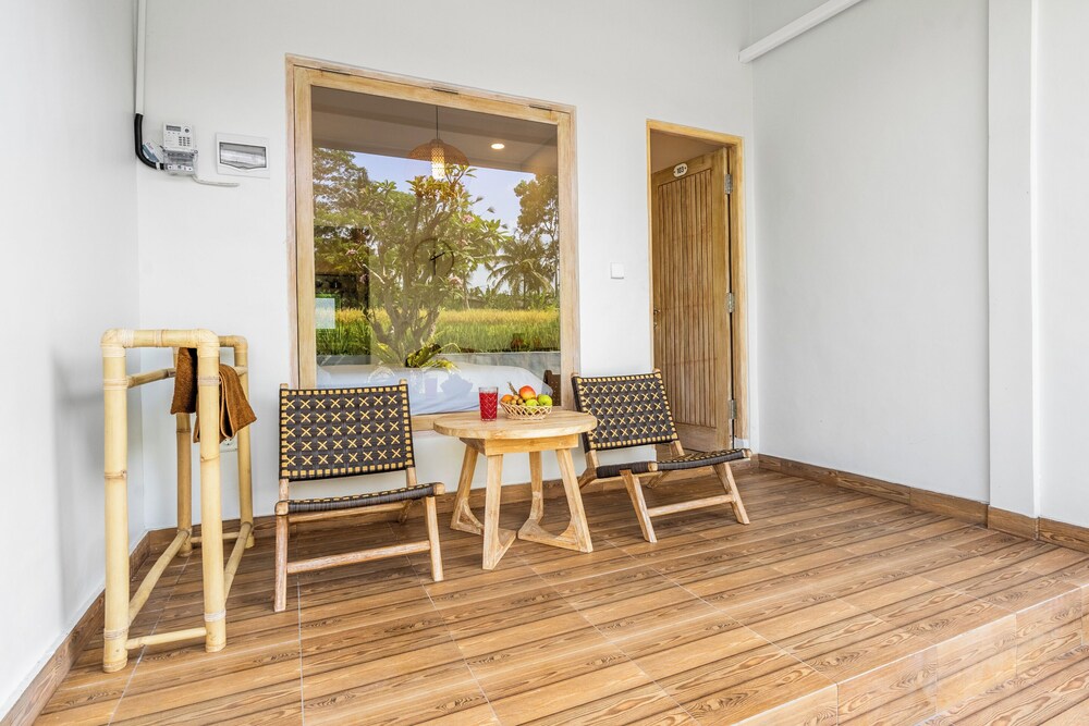 Aura Apartments