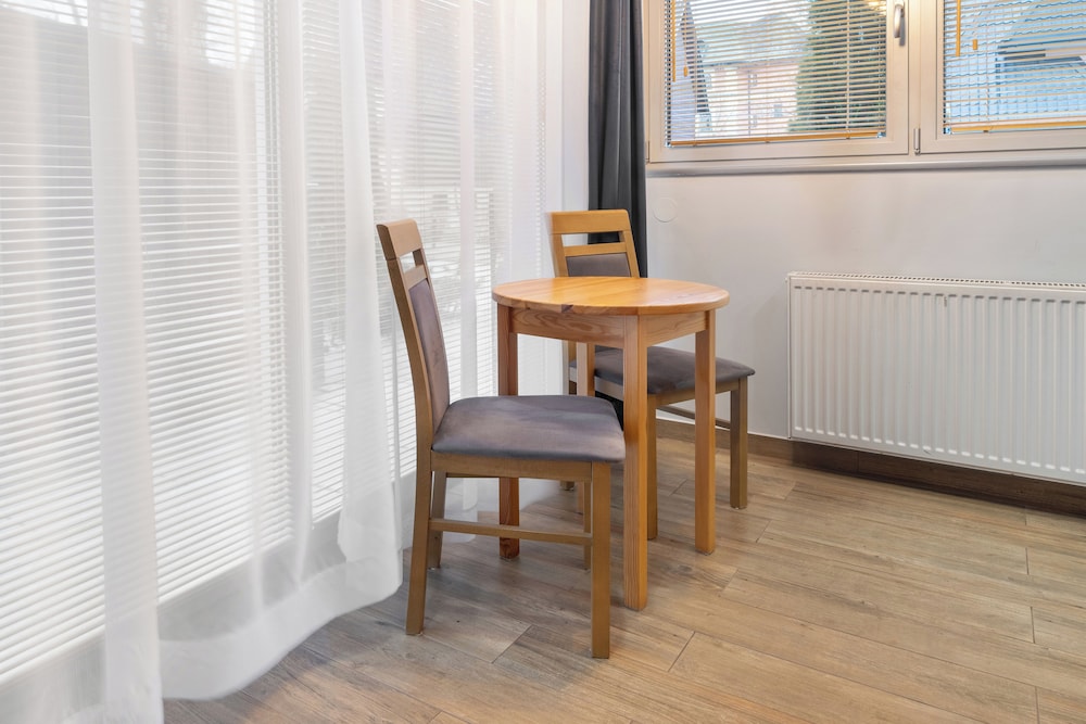 RentPlanet - Apartamenty Brzozowa