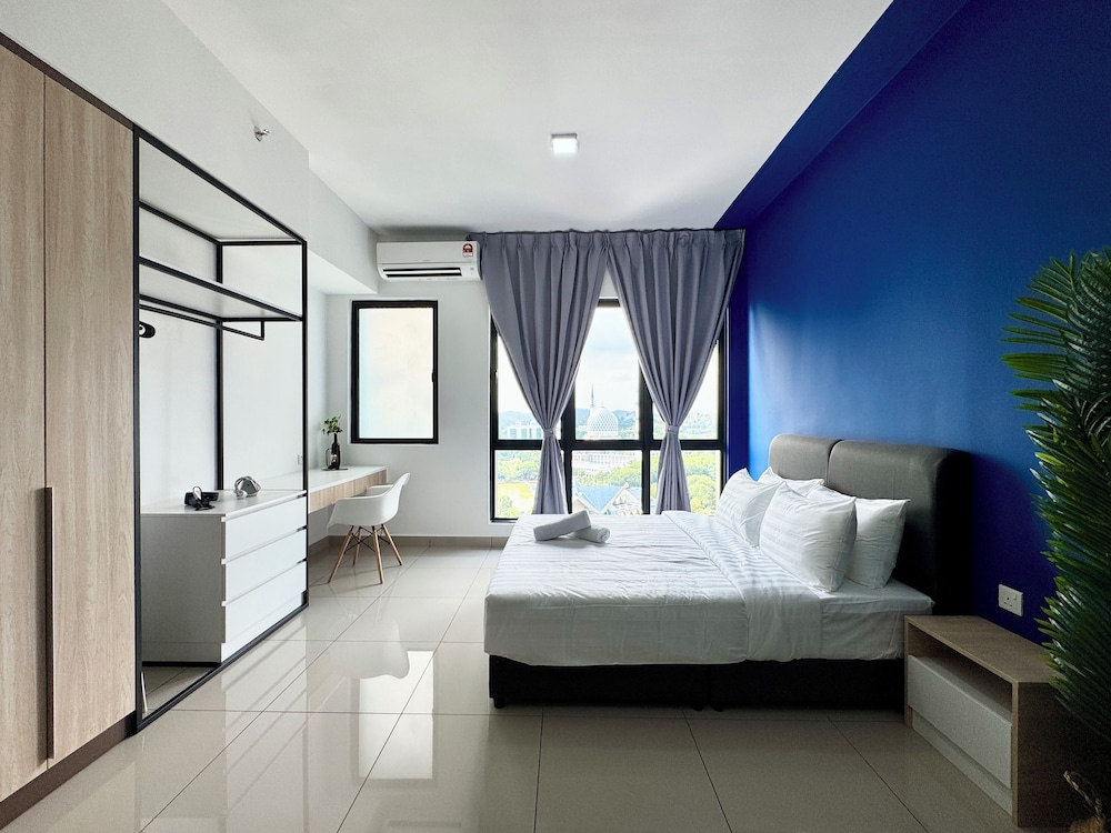 Alinea Suites