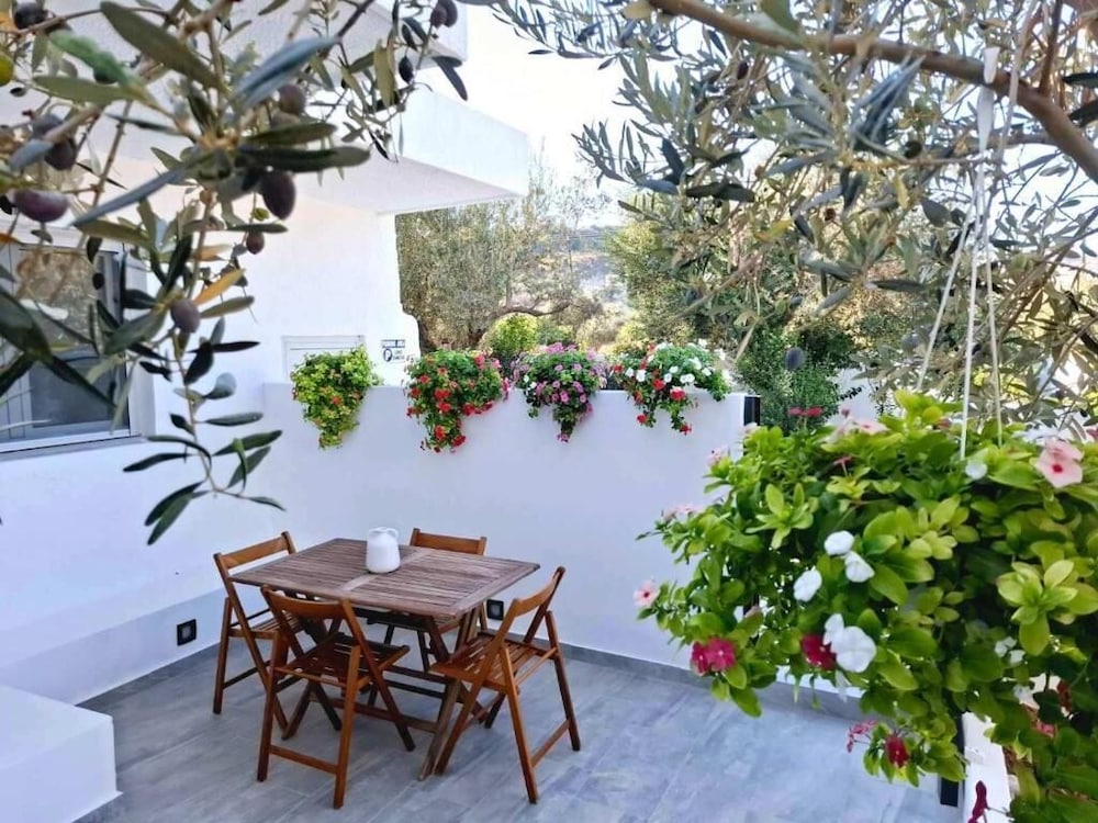Rhodes soul luxury suites