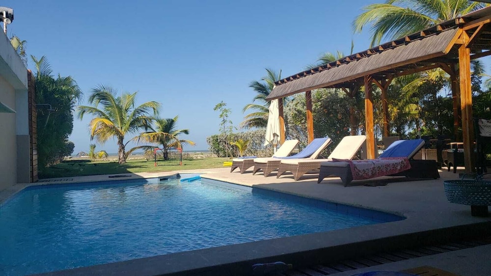 CASA DEL MAR