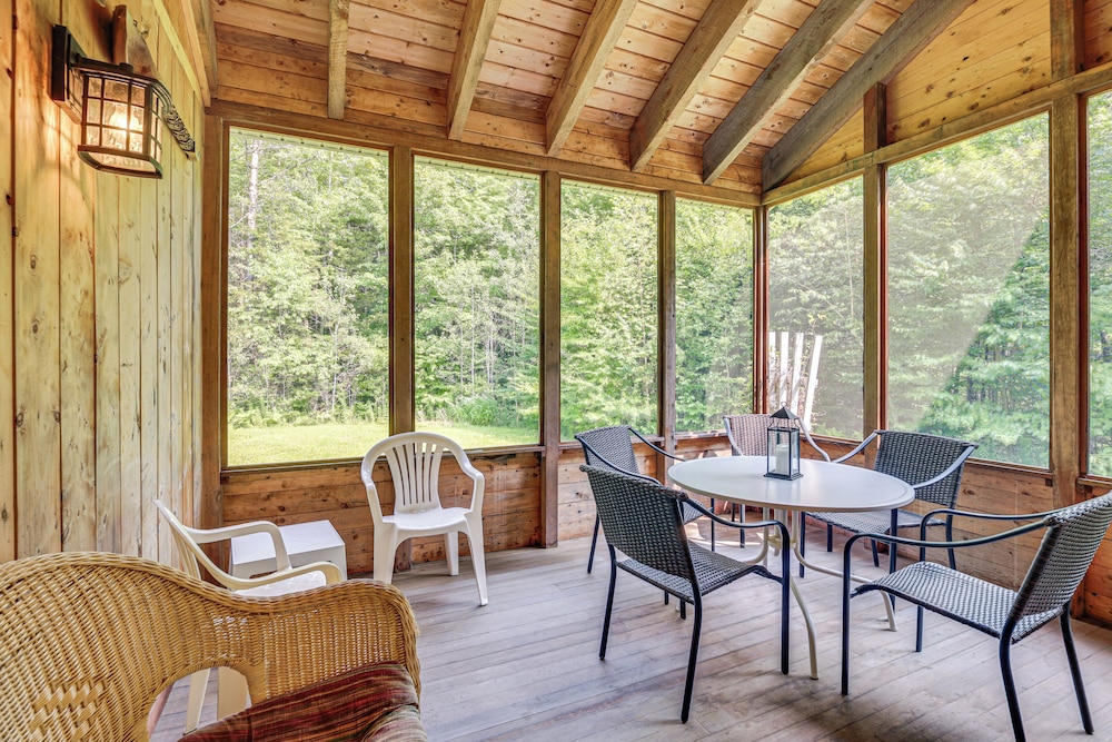 Rural Retreat 3 Mi to Morrisville & Rail Trail!