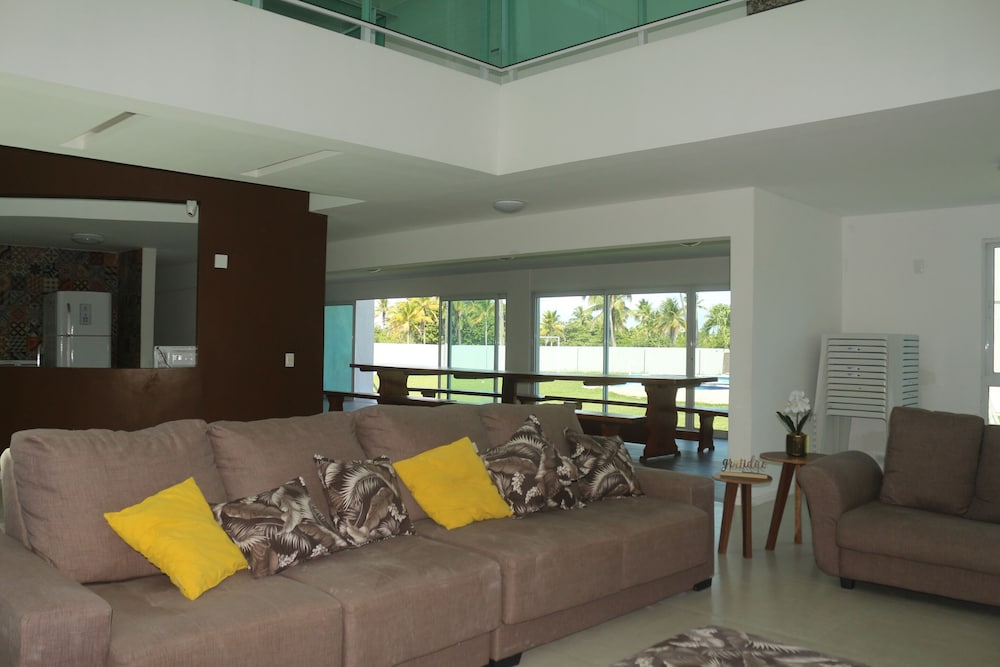 Mansao 6 suites c piscina e jacuzzi 082M
