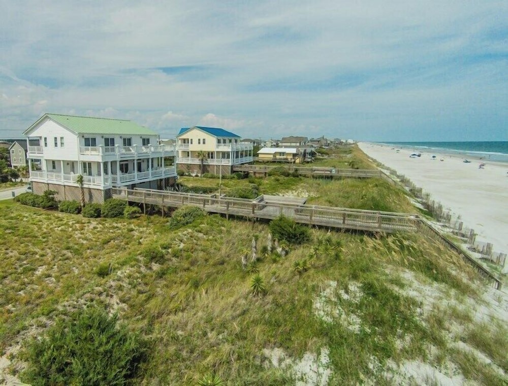 Oceans 111 by Topsail Realty