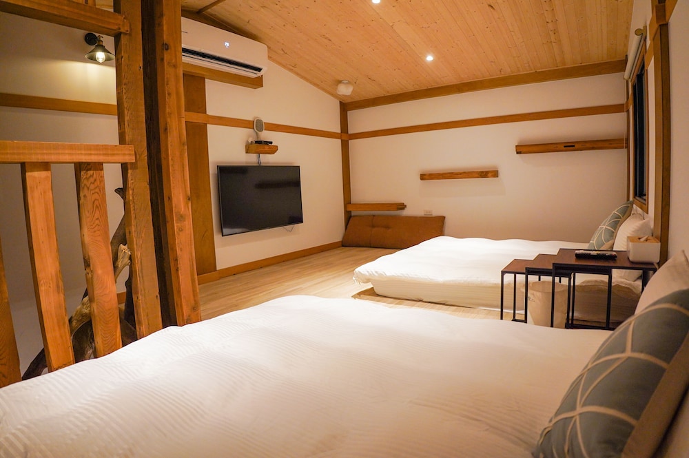Suehirodori Japanese Entire Home No2 view 3