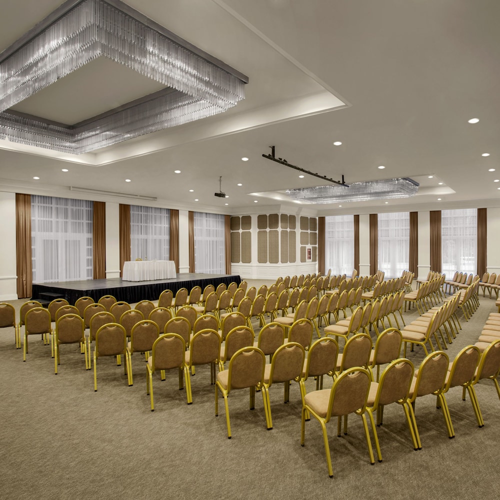 meeting & event spaces