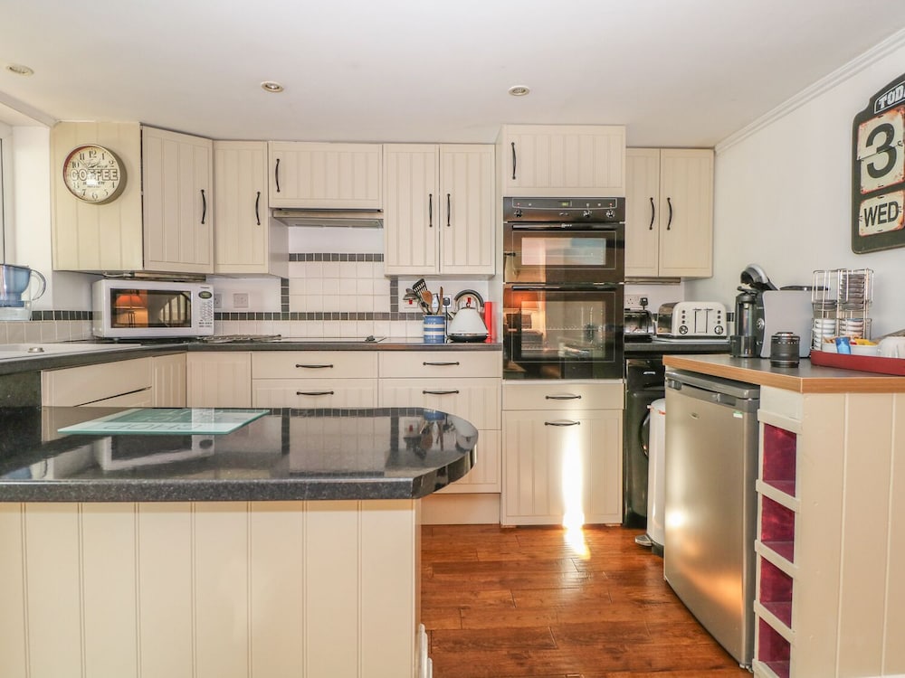 Woodend Annexe