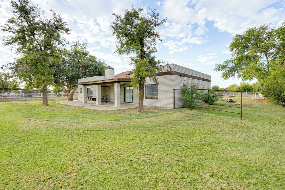 Family Home on > 2 Acres w/ Stables in Gilbert!