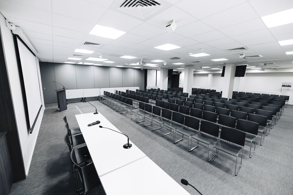 meeting & event spaces