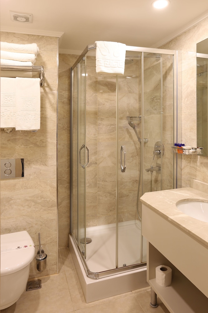 Alpinn Otel İstanbul - Özel Sınıf - Image 33