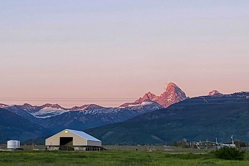 Cozy Driggs Condo ~ 40 Mi to Grand Teton NP! view 4