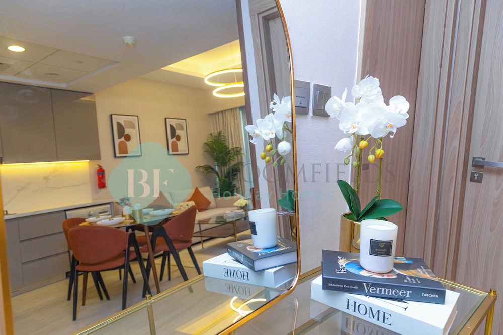 Bloomfields Lovely 1BHK Azizi Riviera