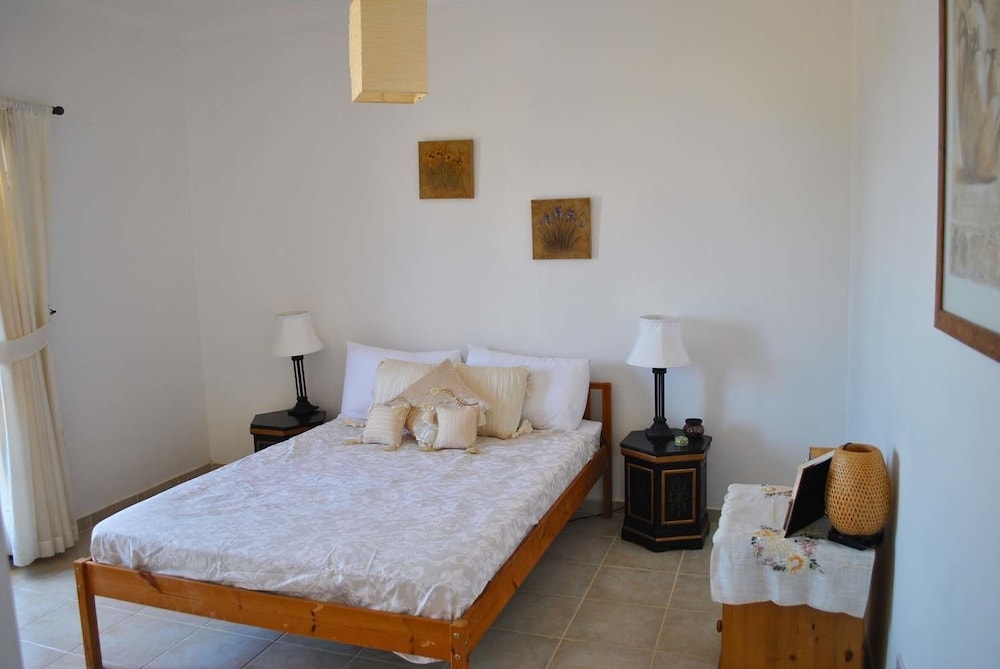 Villa Layla by Amy Villas view 4