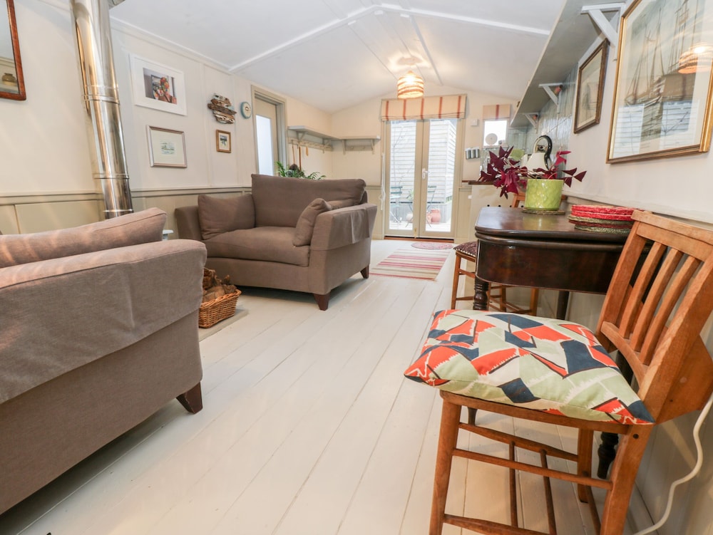The Artist's Cabin By The Sea