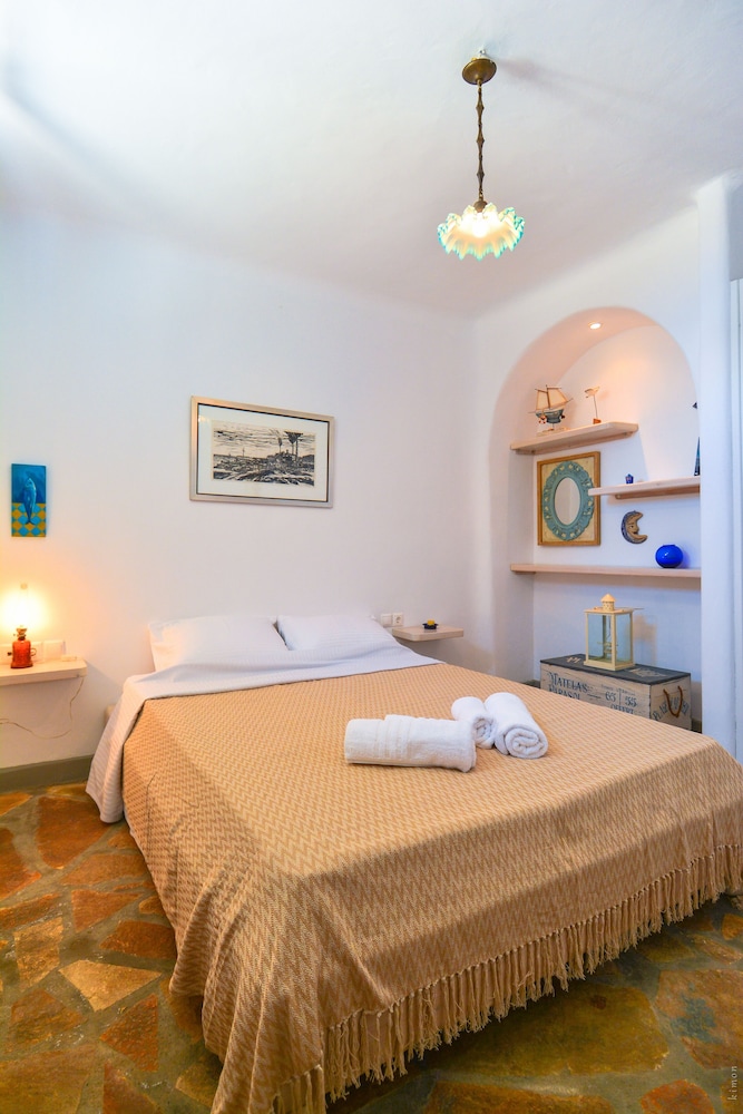 Sea View Villa Near Kalo Livadi photo 2