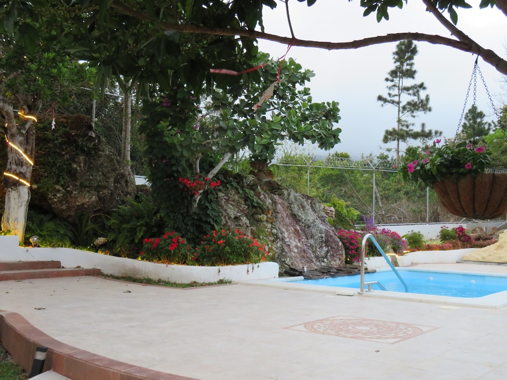 Cabañas Gavilan Guardian view 3