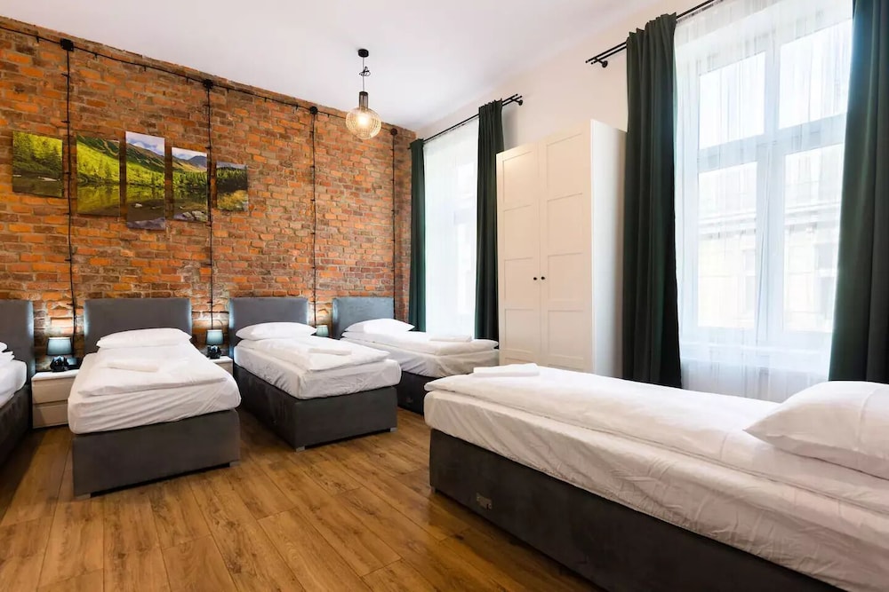 Fragola Apartments Old Town
