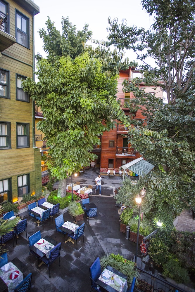 Bahçe Ev Oteli - Özel Sınıf - Image 39