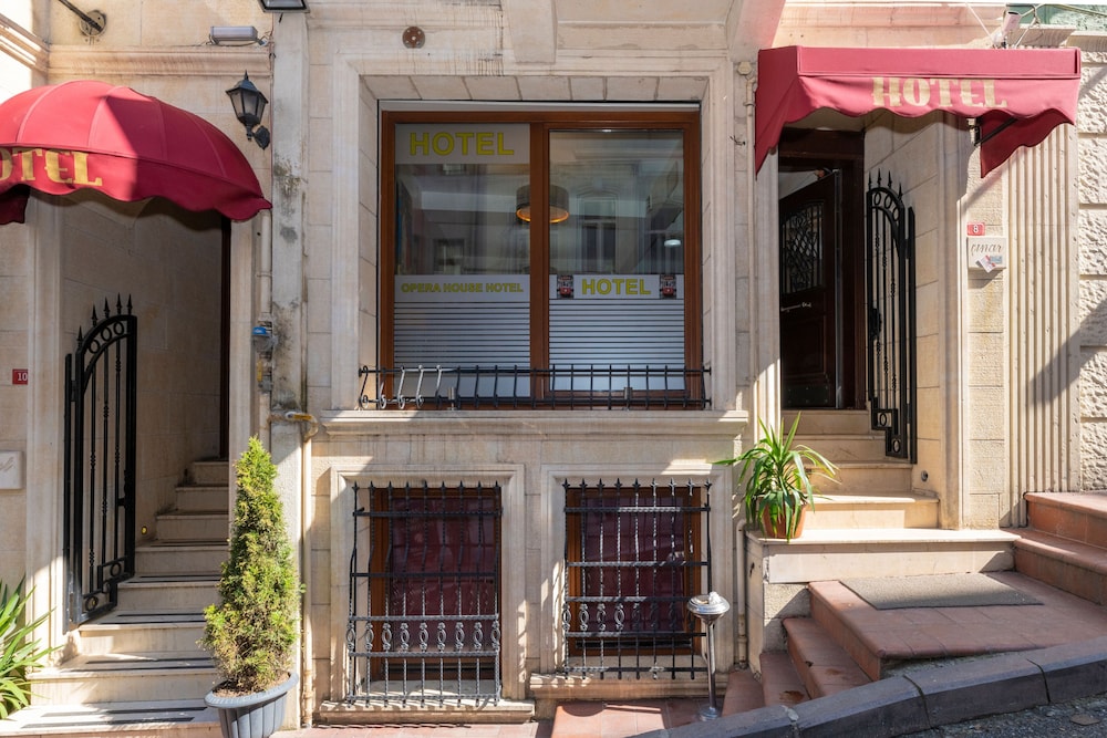 Opera House Otel - Image 13