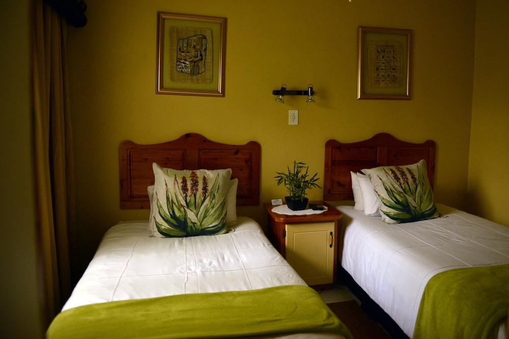 Rita Guest House