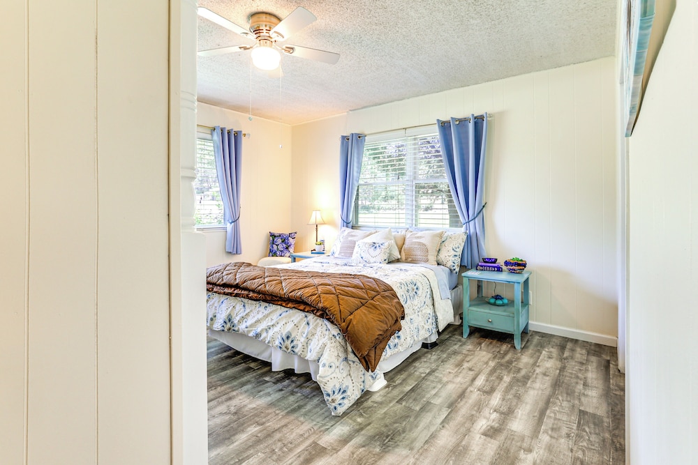 5 Mi to New Braunfels: Family-friendly Retreat