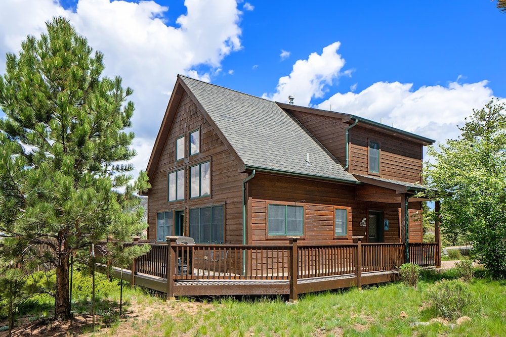 Cozy Solitude Cabins - Estes Park CO